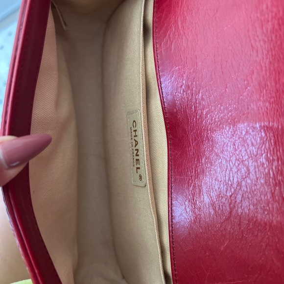 Chanel Medium Quilted Boy Bag - Picture 6 of 15